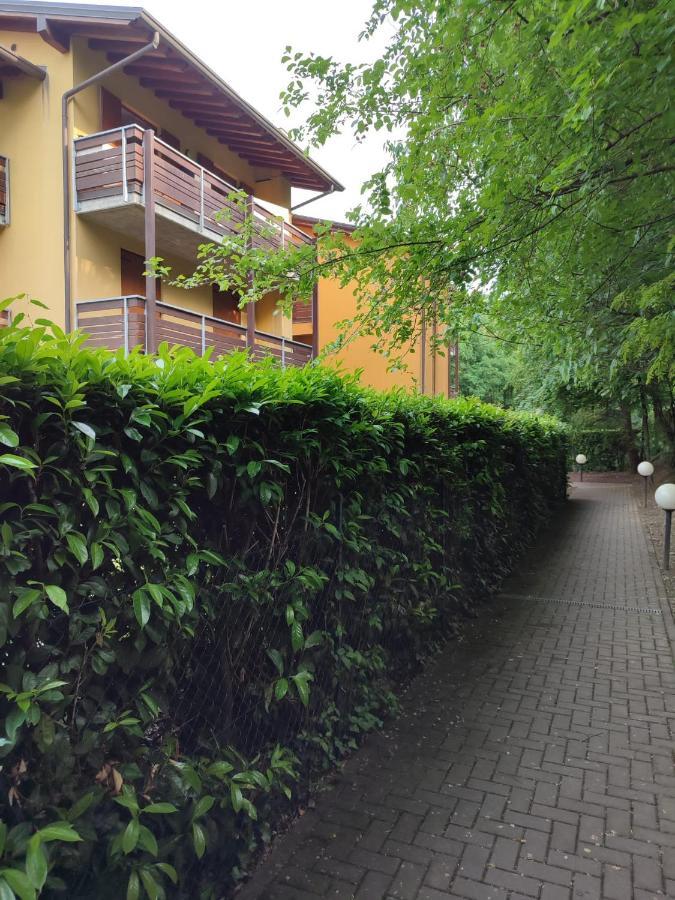Holiday-Home-Desenzano Desenzano del Garda Exterior photo